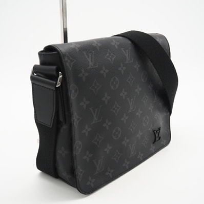 美品 LOUIS VUITTON ルイ・ヴィトン エクリプス ディストリクト PM M45272 ショルダーバッグ グレー コーティングキャンバス メンズ