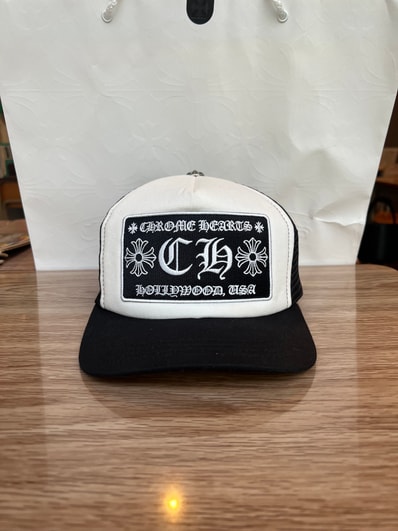 Chrome Hearts Trucker Cap CH "Black/White"