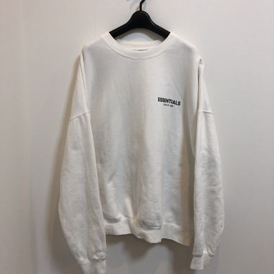 FEAR OF GOD ESSENTIALS Photo Crewneck Sweatshirt "Black"