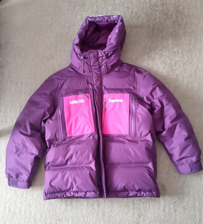 Supreme GORE-TEX 700-Fill Down Parka "Dark Purple"