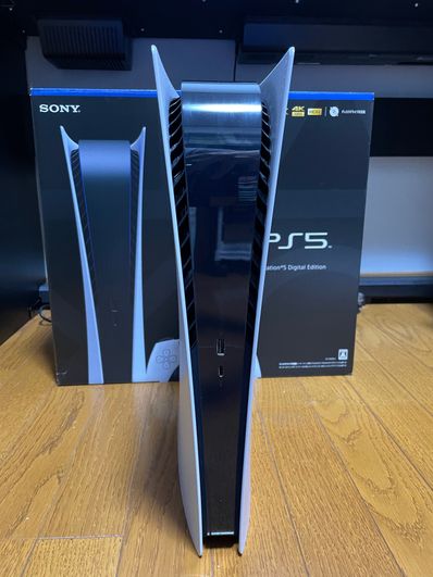 SONY PlayStation5 (PS5) Digital Edition CFI-1000B01 初期型
