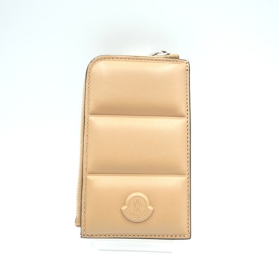 MONCLER(モンクレール)レザー フラットカードホルダー カードケース コインケース ベージュ レザー シルバー金具 レディース メンズ【中古】