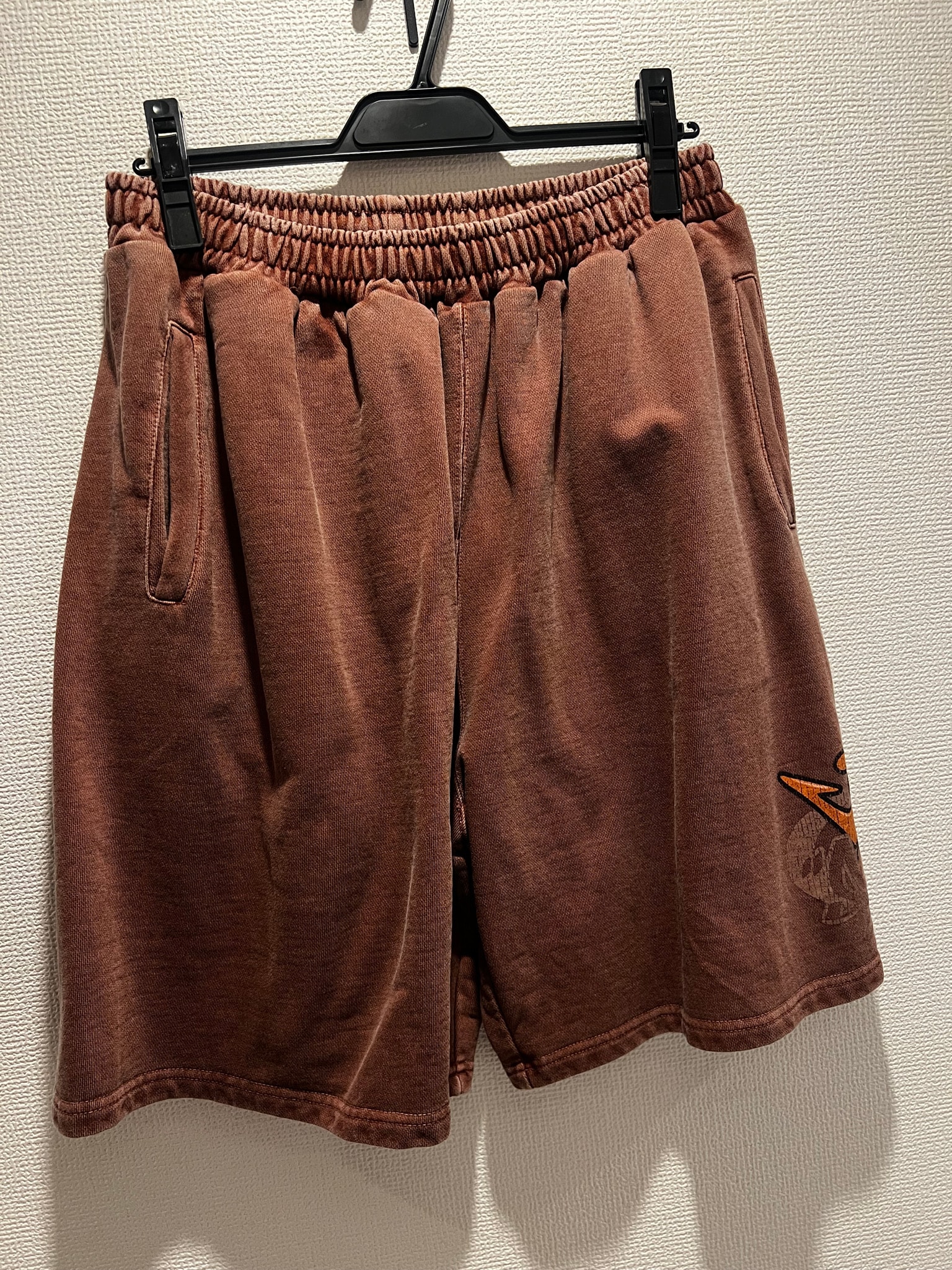 9090 King Logo Pigment Sweat Half Pants "Pigment Brown"