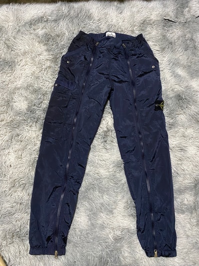 ストーンアイランド センター ジップ stone island