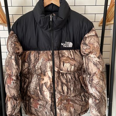 The North Face 1996 RETRO NUPTSE PACKABLE JACKET 海外版 "Leaves"