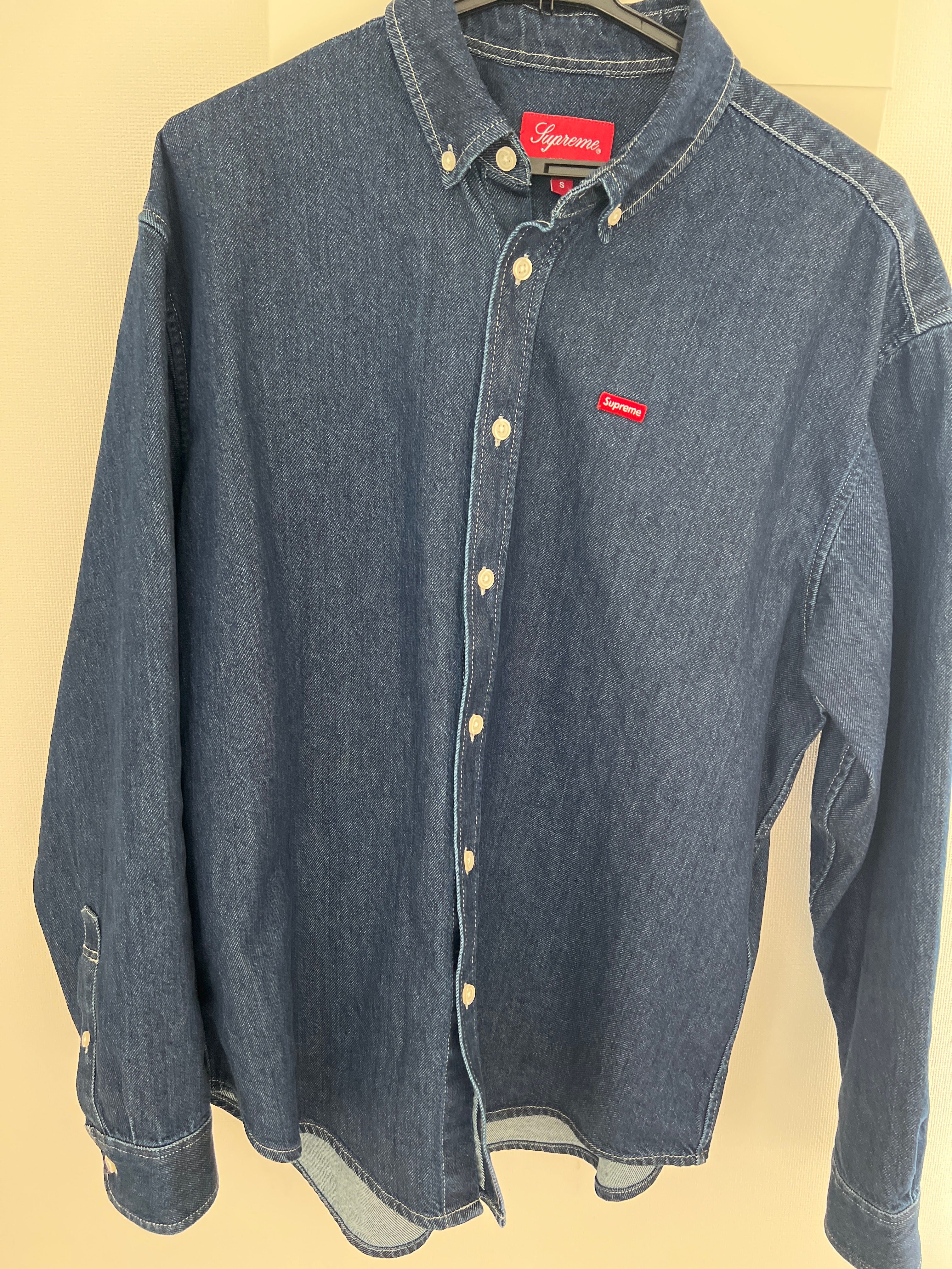 Supreme Small Box Shirt "Denim" (22FW)