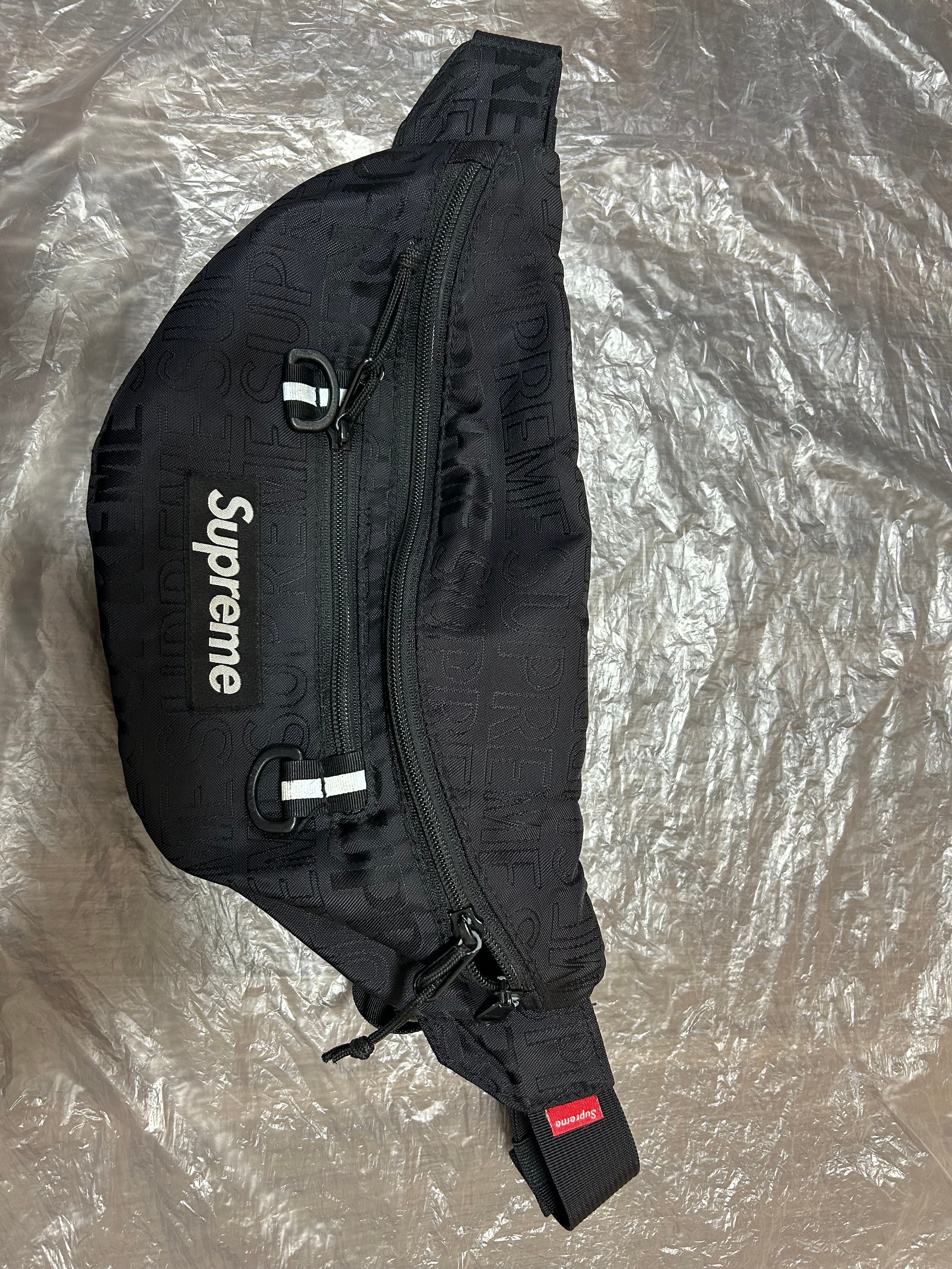 Supreme 20FW Sling Bag 4L 