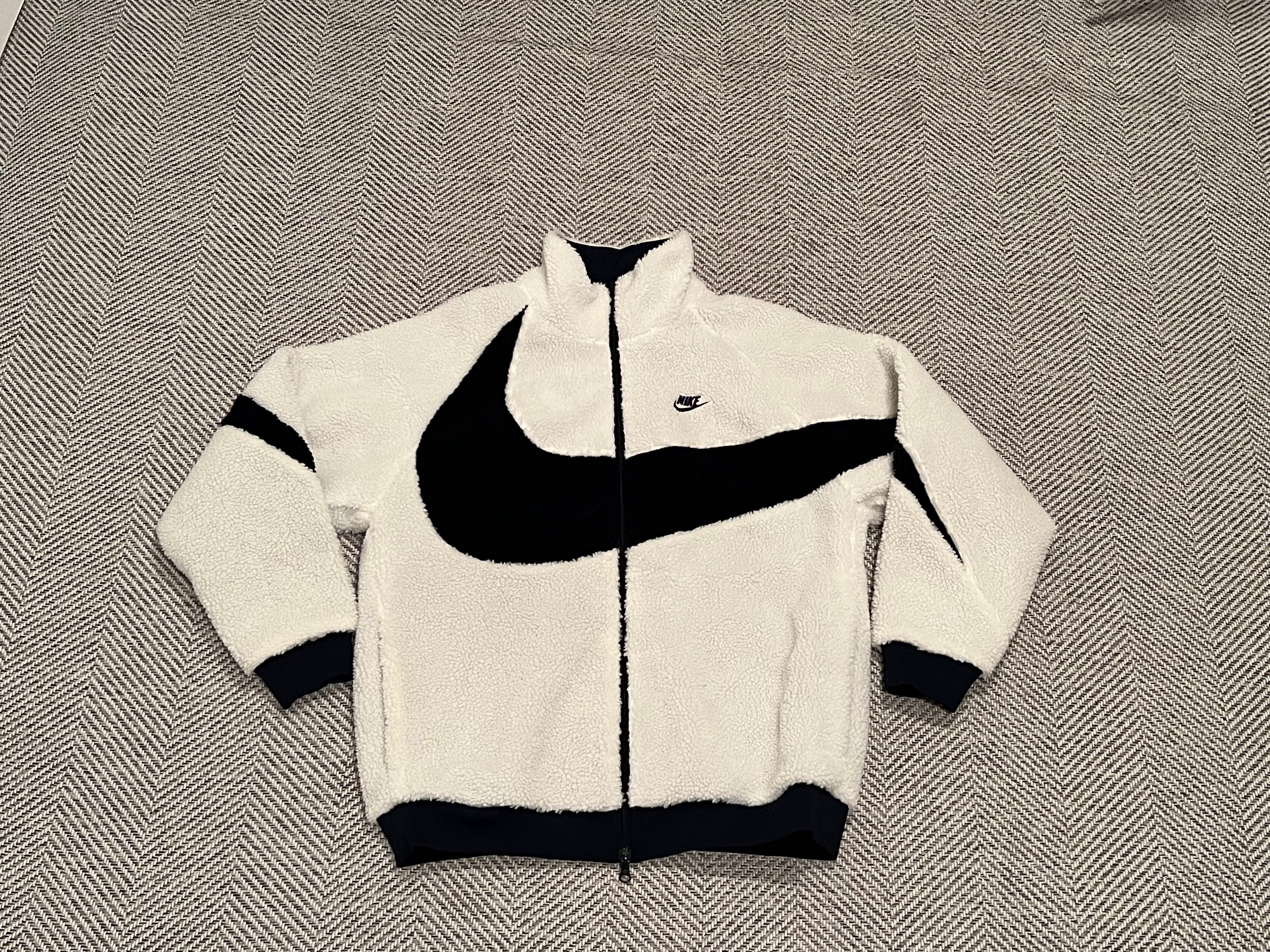 Nike Big Swoosh Reversible Boa Jacket "Sail/Dark Obsidian"
