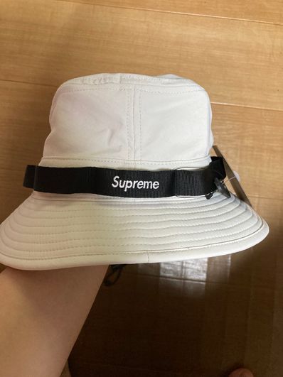 Supreme x The North Face Trekking Crusher "Stone"