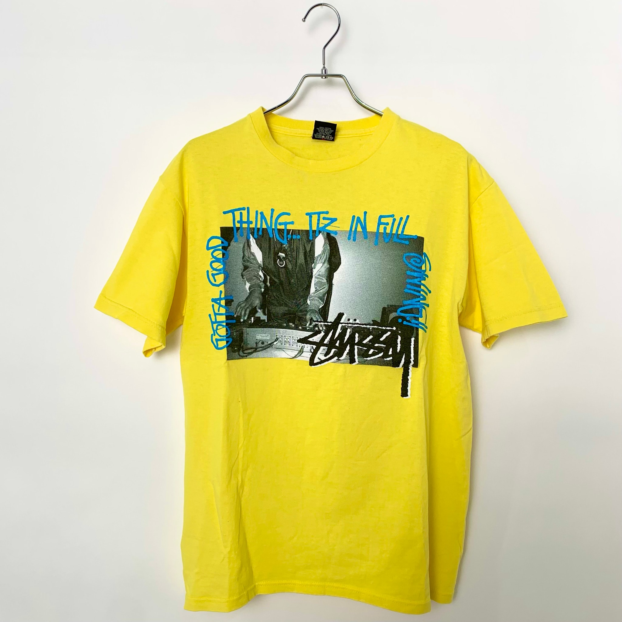 STUSSY Gotta good thing itz in full swing T-Shirt yellow