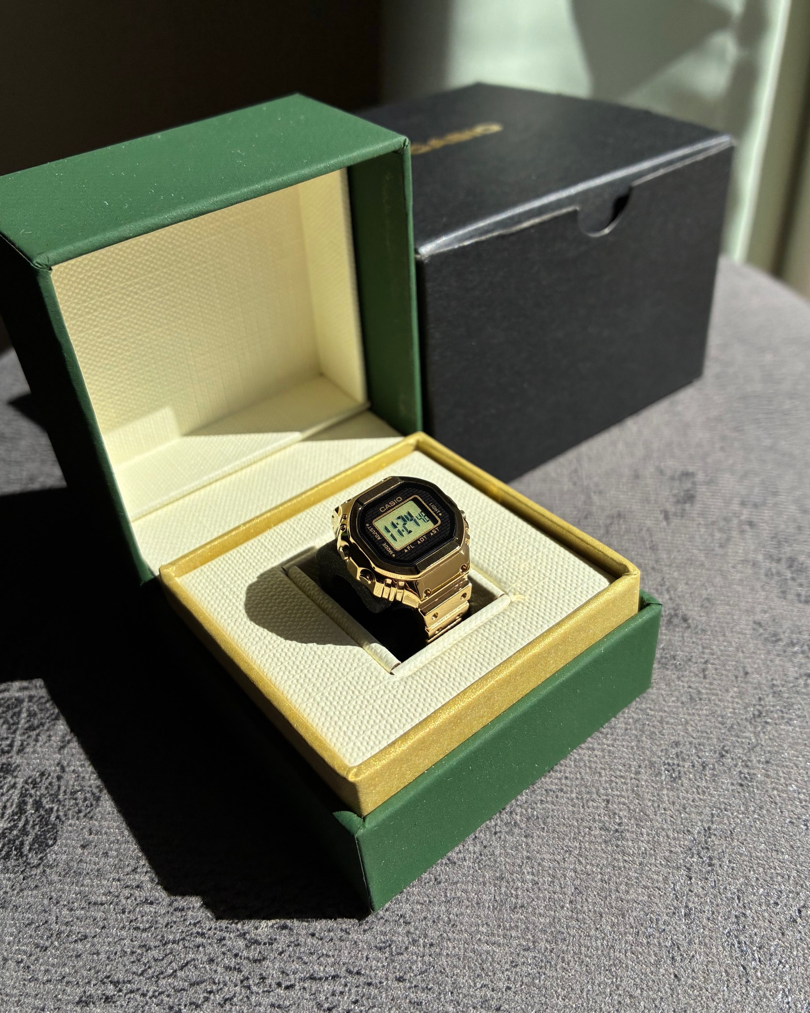 Casio Ring Watch "Gold" CRW-001G