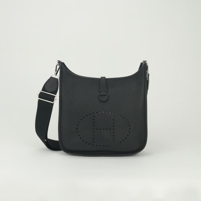 エルメス HERMES エヴリン3PM エブリン 3PM エヴリン3PM エヴリンIII 29 バッグ ショルダーバッグ トリヨンクレマンス ノワール Noir ブラック Black 黒 シルバー金具