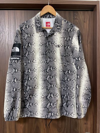 Supreme x The North Face Taped Seam Coaches Jacket "Black"