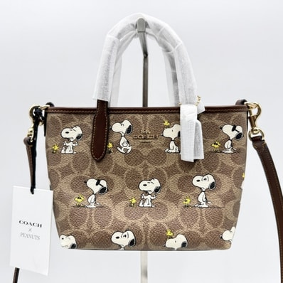 COACH(コーチ)シティ ミニ トート バッグ・シグネチャー キャンバス・スヌーピー プリント 2WAYショルダー