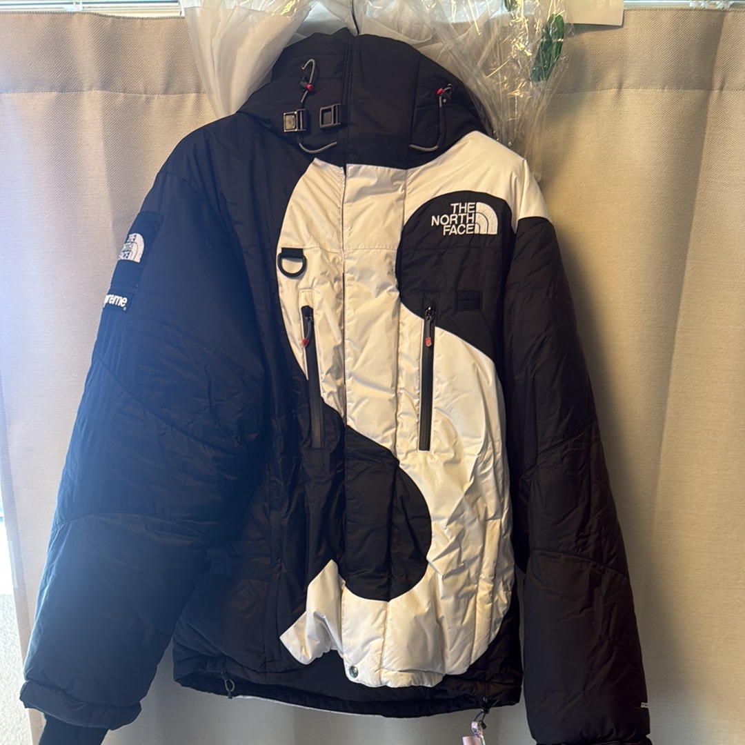 Supreme x The North Face Summit Series S Logo Himalayan Parka "Black"