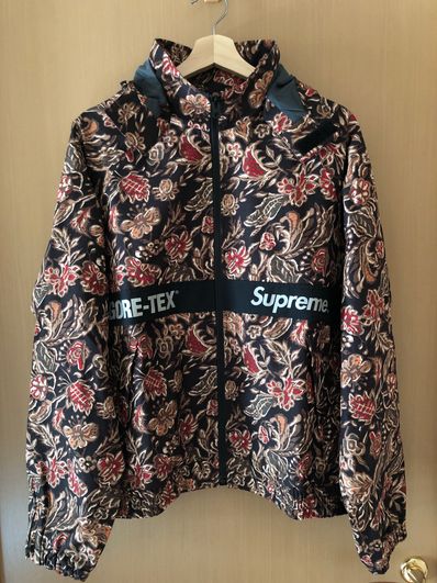 Supreme GORE-TEX Court Jacket "Flower"