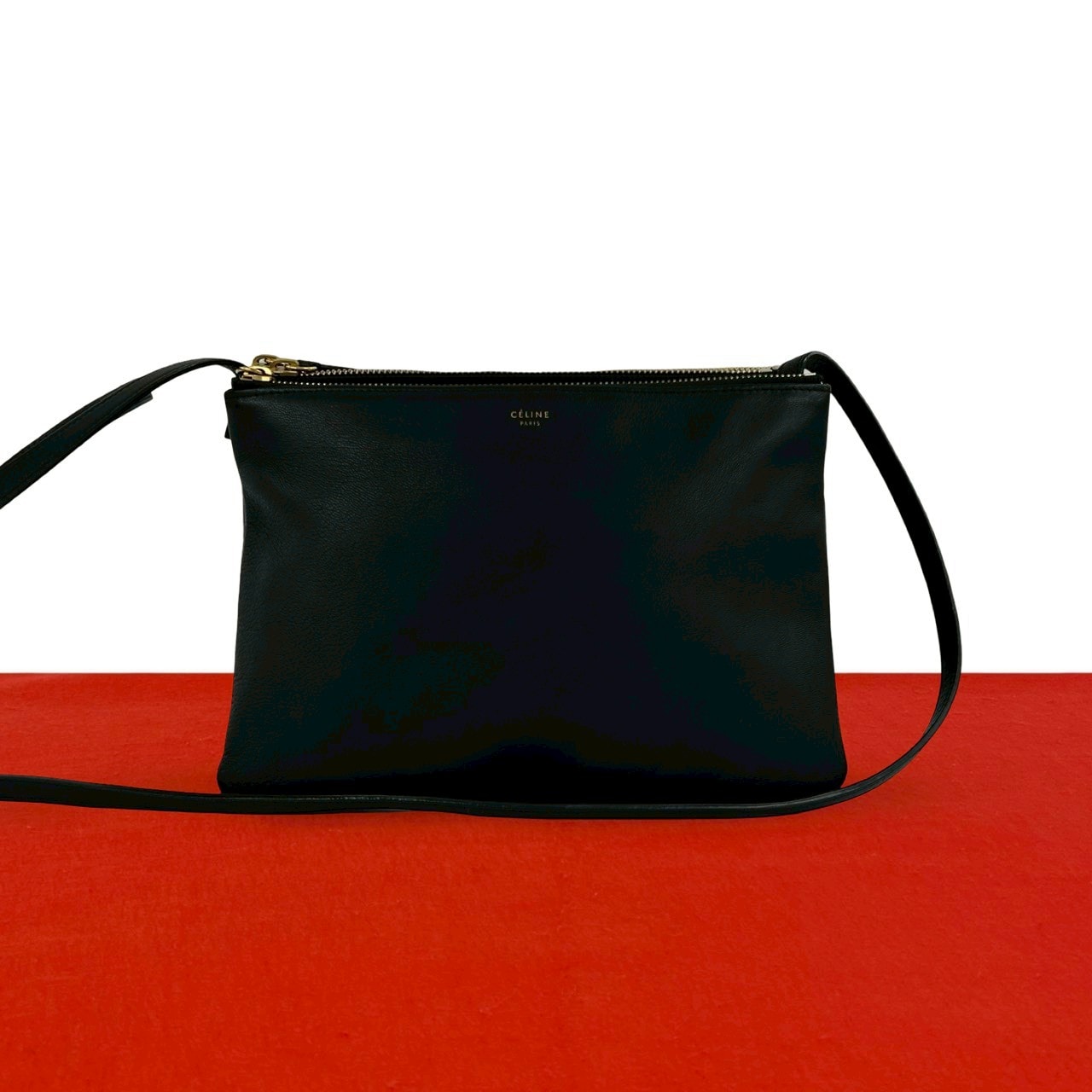 CELINE セリーヌ トリオ レザー ショルダーバッグ ブラック
 91350
