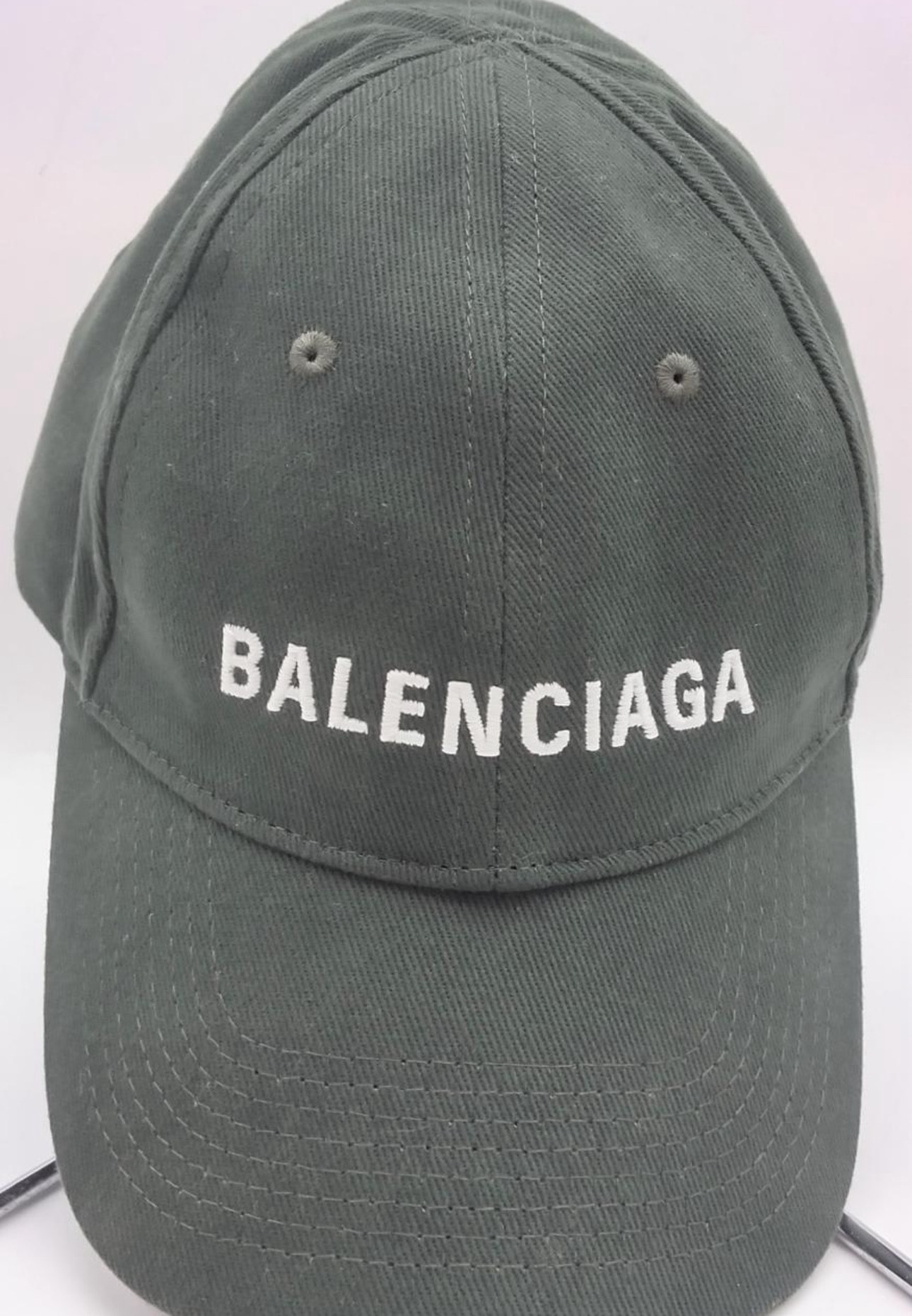 BALENCIAGA