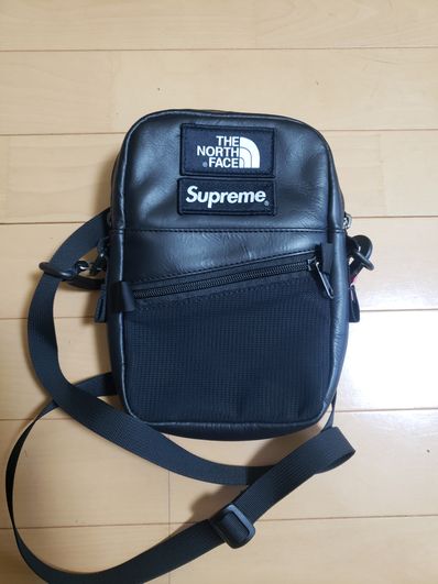 Supreme x The North Face Leather Shoulder Bag "Black"