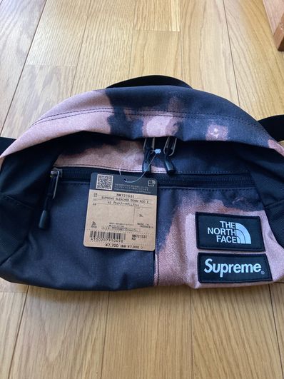 Supreme x The North Face Bleached Denim Print Roo II "Black"