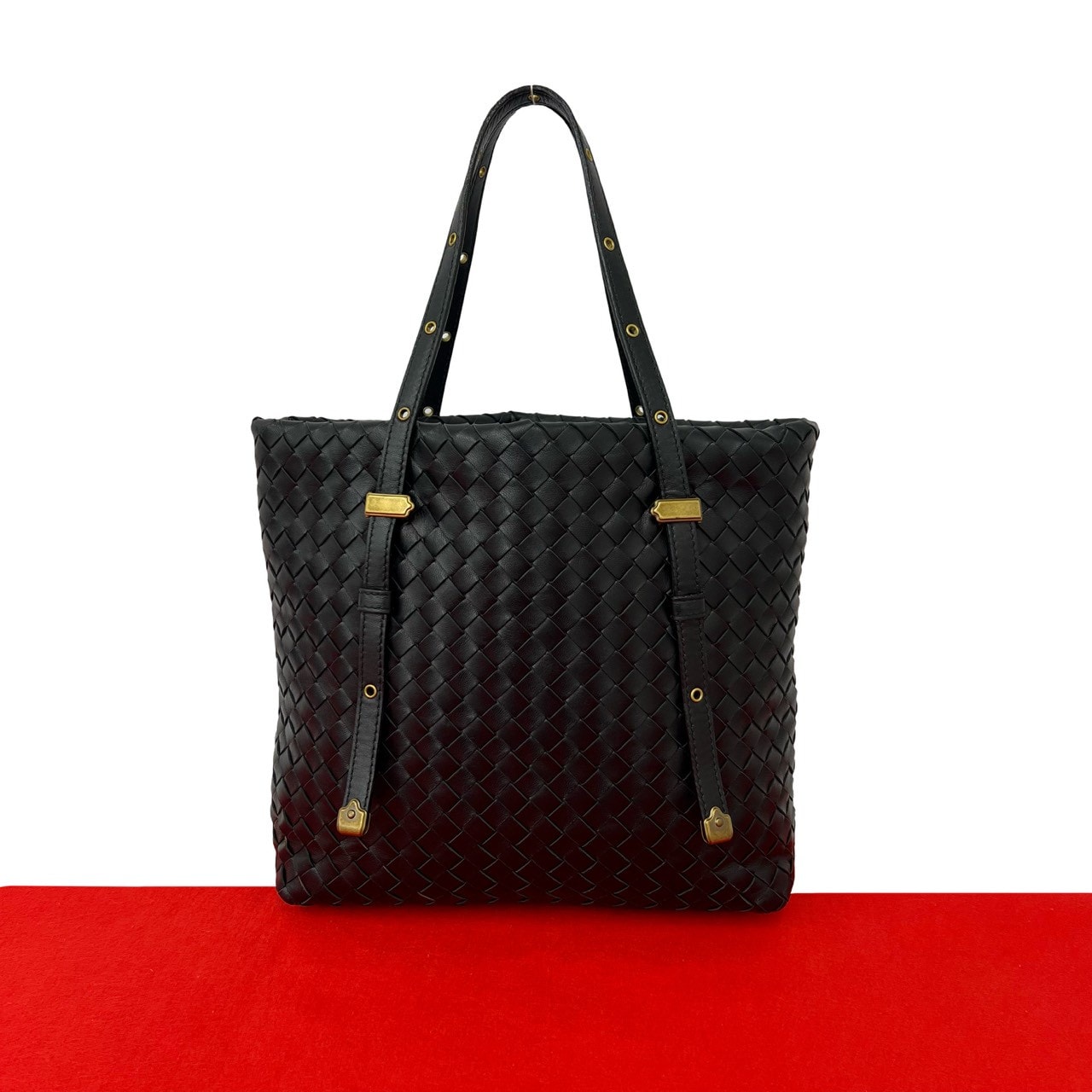 BOTTEGA VENETA ボッテガヴェネタ イントレチャート レザー ハンドバッグ ブラック
57974