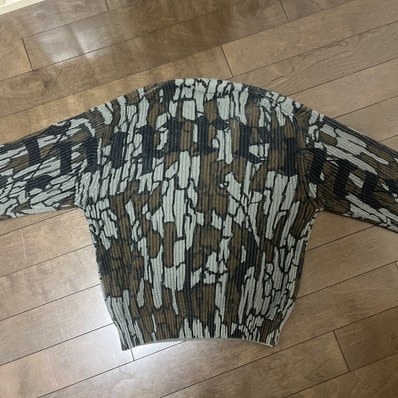 Supreme Old English Printed Sweater "Camo"