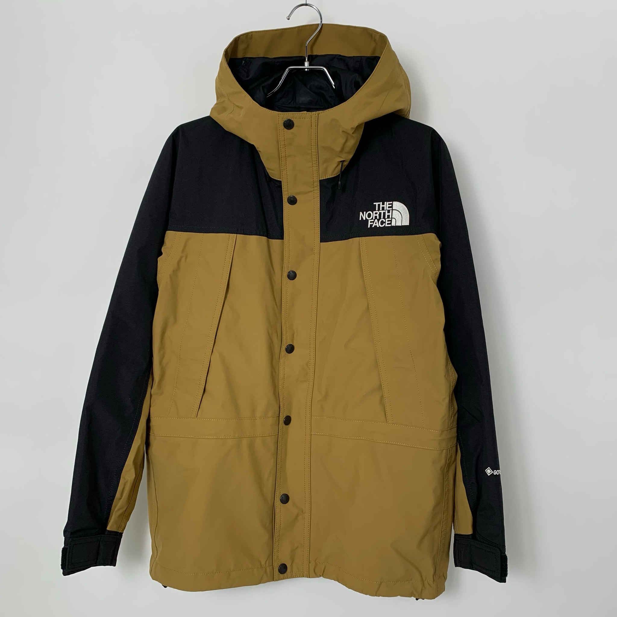 The North Face Mountain Light Jacket "Antelope Tan"