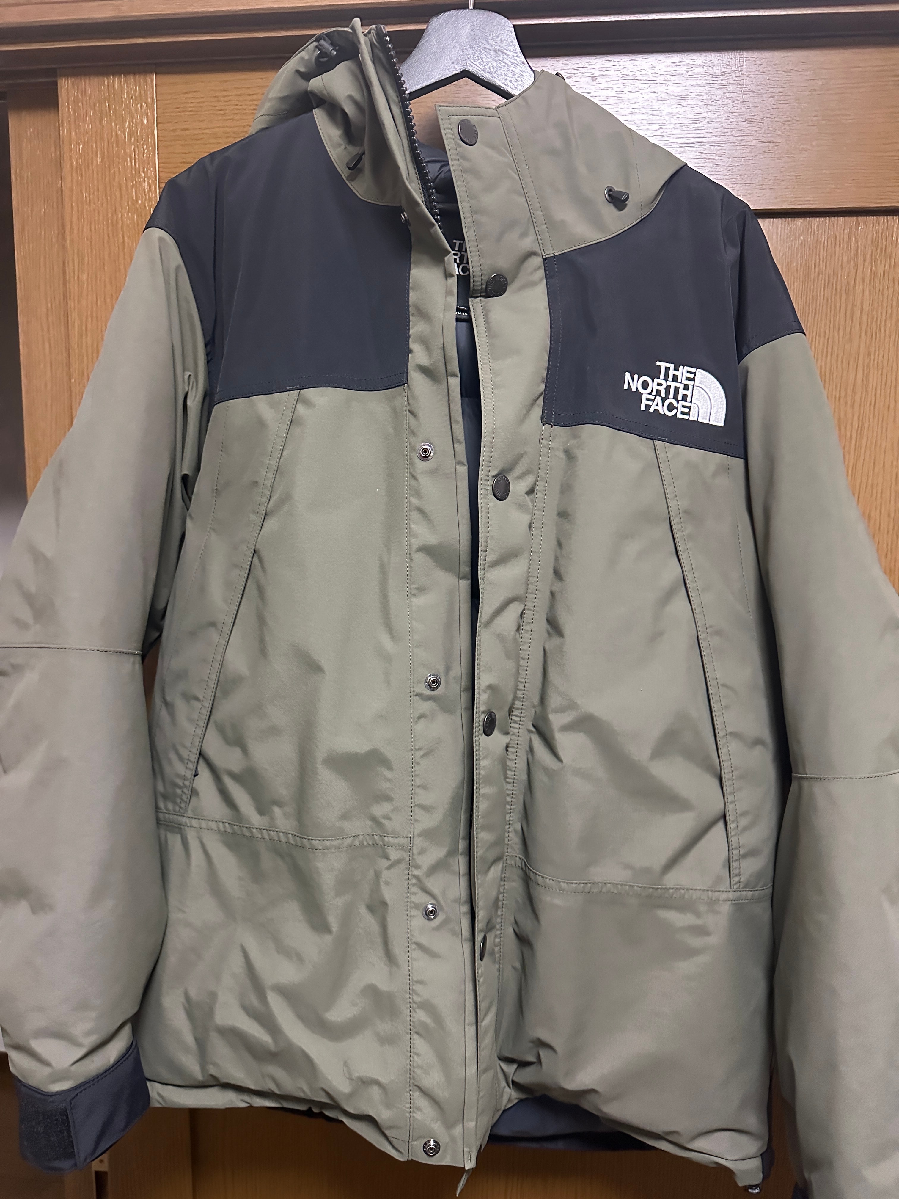 The North Face Mountain Down Jacket "New Taupe(NT)"