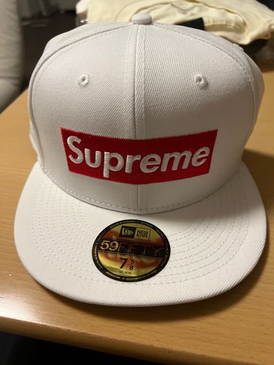 Supreme Money Box Logo New Era "White"