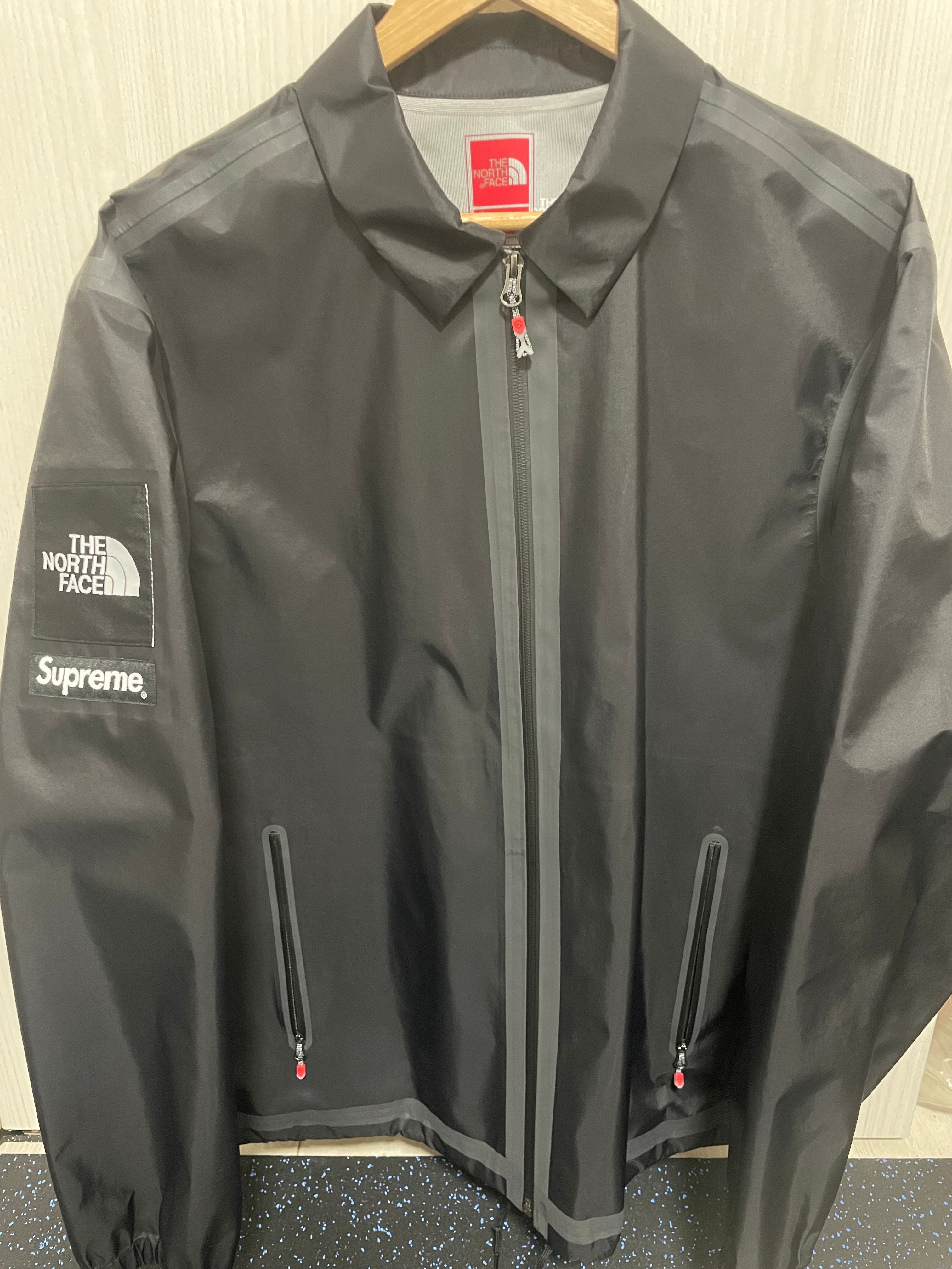 Supreme x The North Face Summit Series Outer Tape Seam Coaches Jacket "Black"