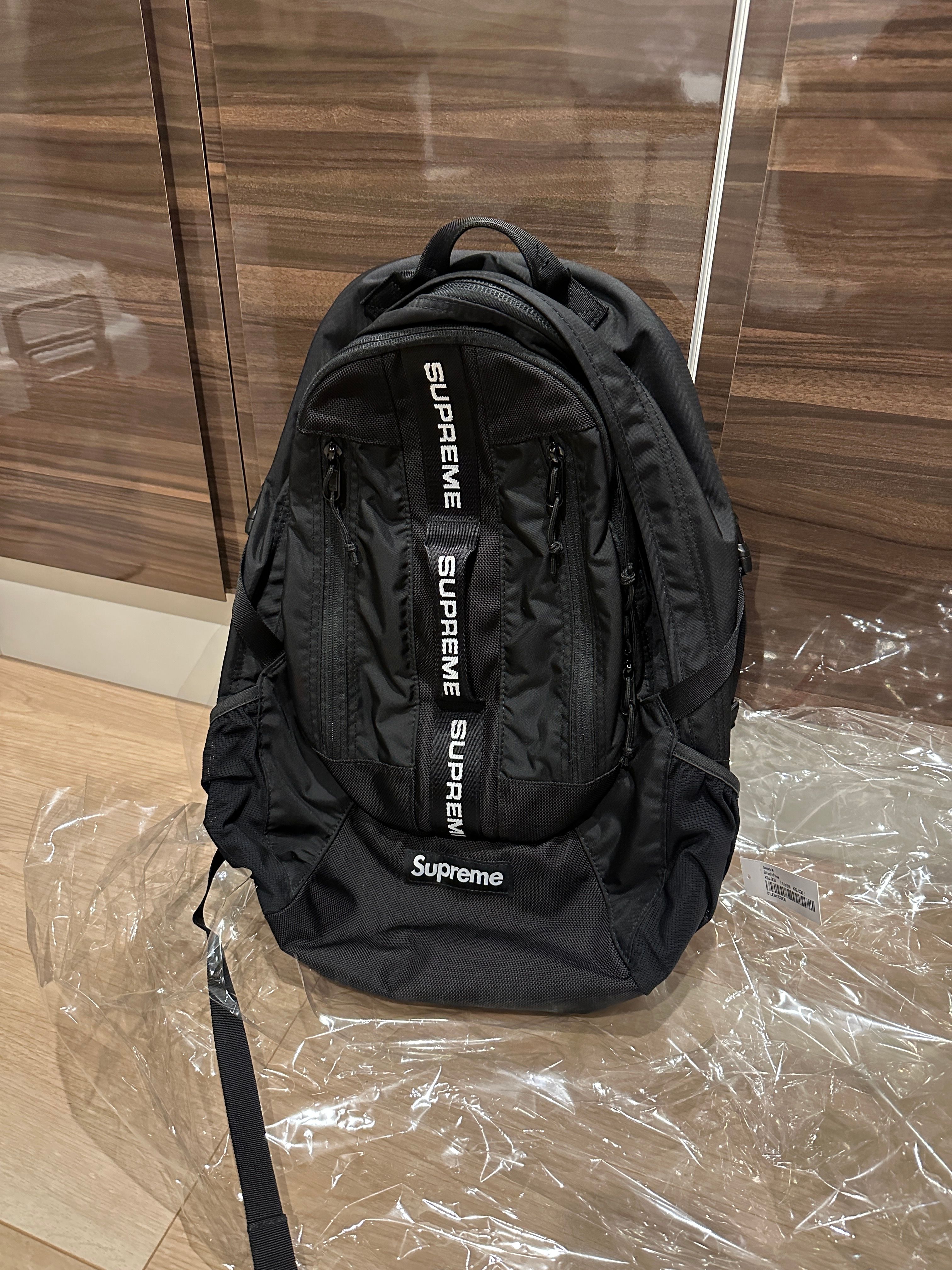 Supreme FW22 Backpack "Black"