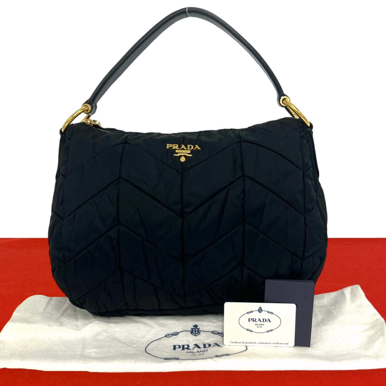 PRADA プラダ ロゴ 金具 ナイロン エナメル ショルダーバッグ ブラック
 51722