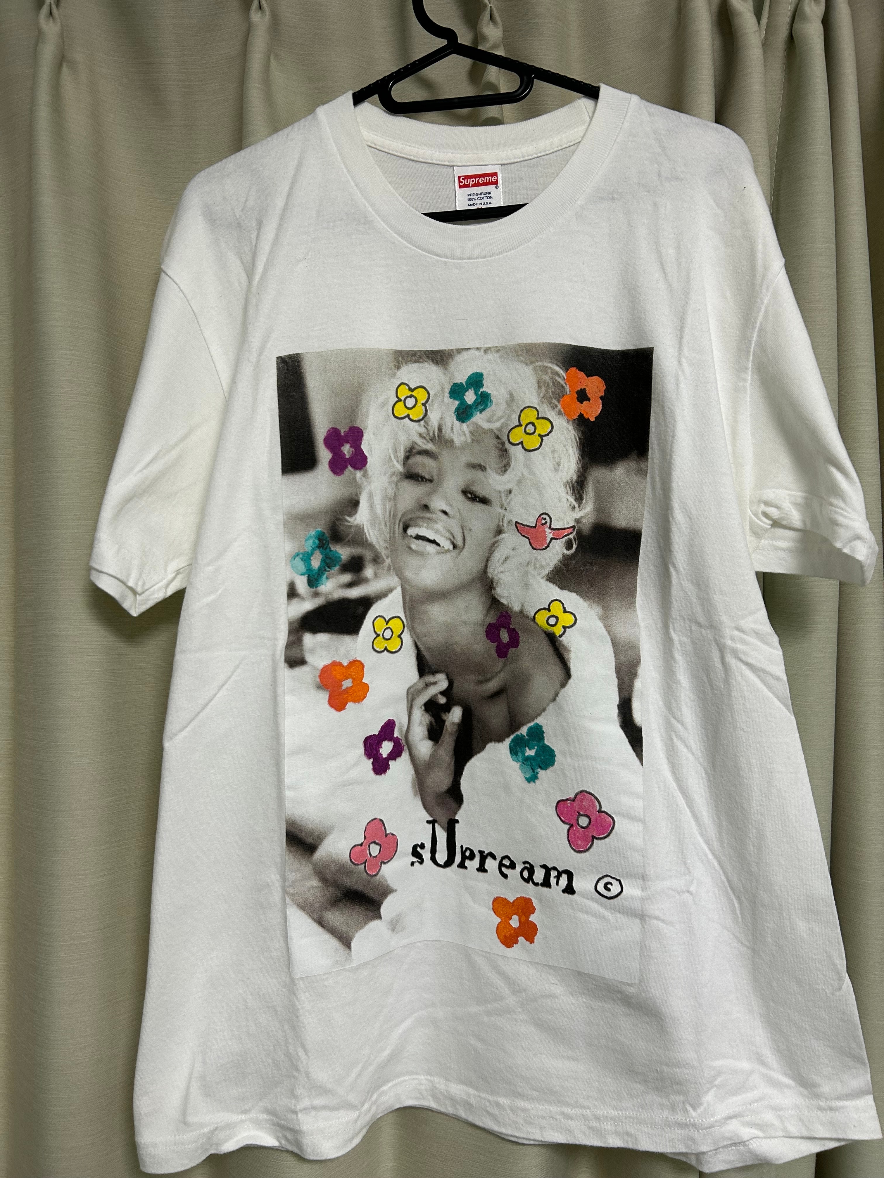 Supreme Naomi Tee "White"
