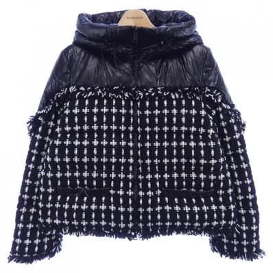 モンクレール MONCLER ダウンジャケット