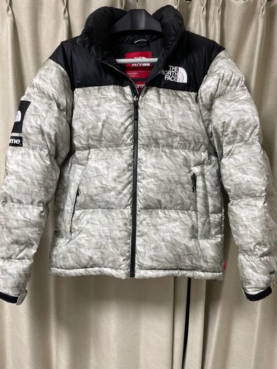 Supreme x The North Face Nuptse Jacket "White Paper Print"