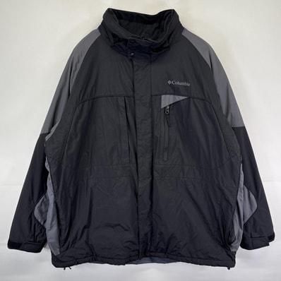 古着 コロンビア Columbia ナイロンジャケット ワンポイントロゴ 中綿 アウトドア 大きいサイズ 14041 ブラック メンズ