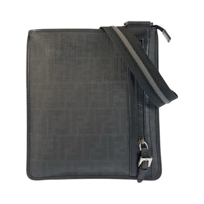 美品 FENDI フェンディ ズッカ ブラック 黒 シルバー金具 PVC レザー/ ショルダーバッグ ポシェット 506048 【中古】