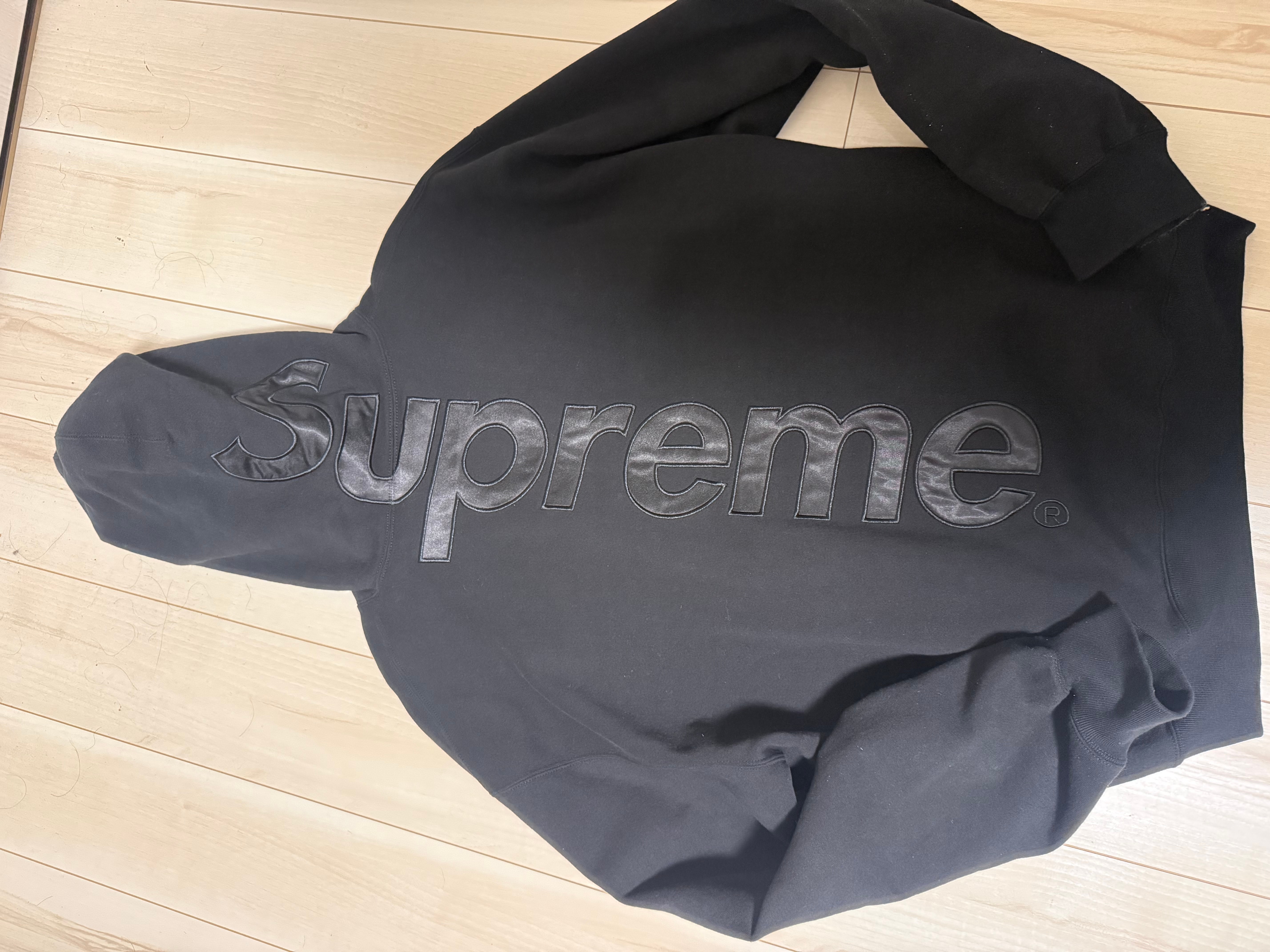 Supreme Satin Applique Hooded Sweatshirt "Black"