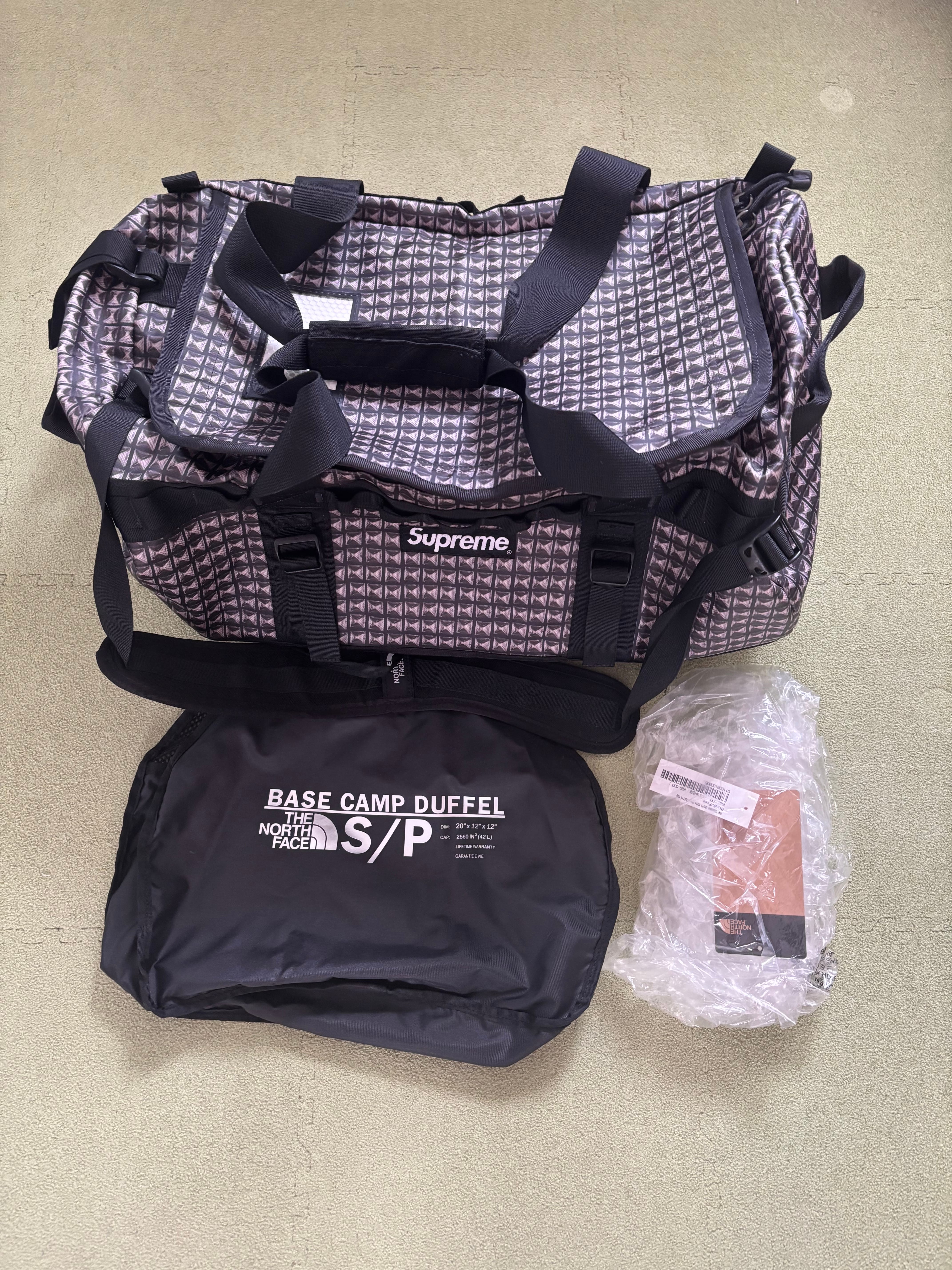 Supreme x The North Face Studded Small Base Camp Duffle Bag. 42L. "Black"