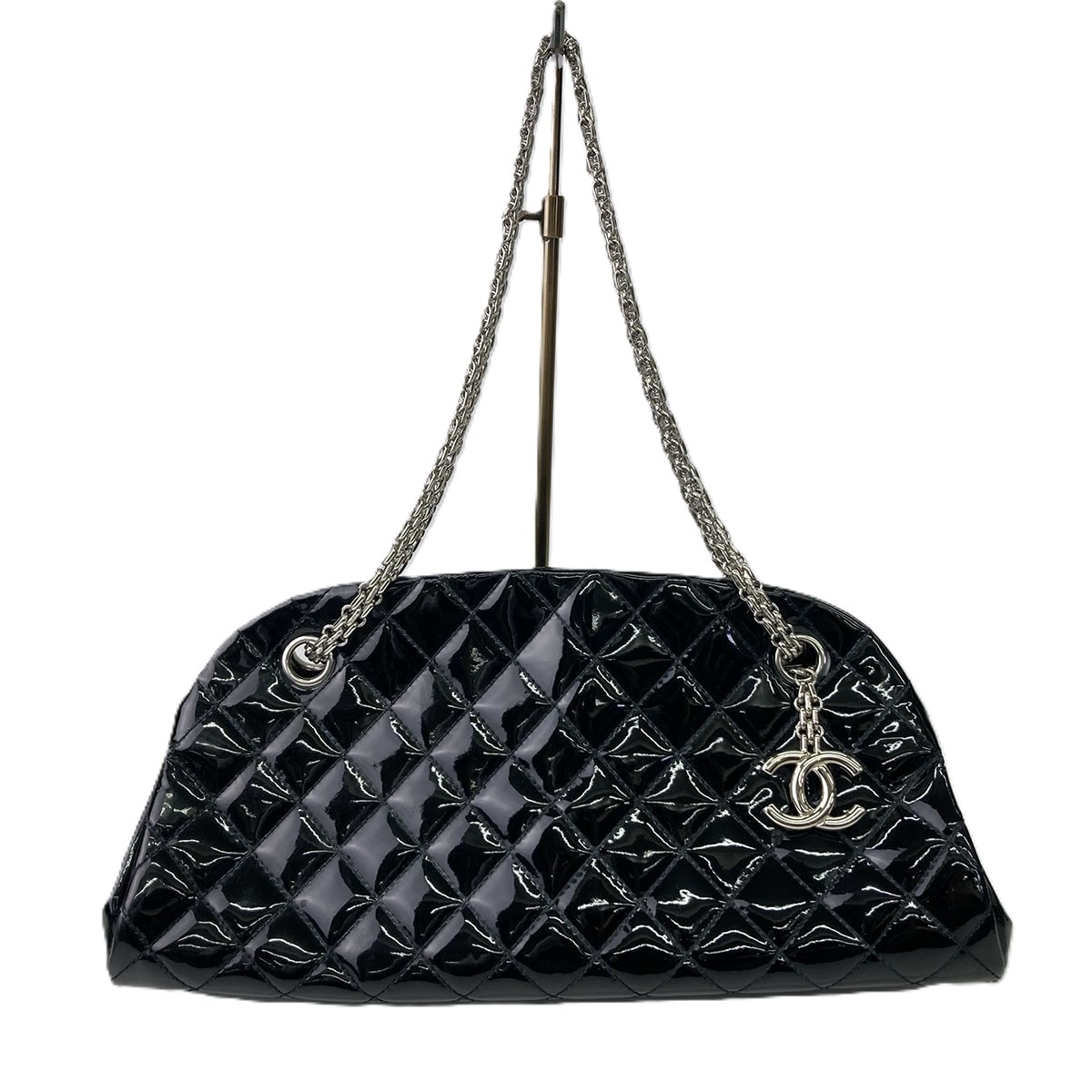 CHANEL シャネル マドモワゼル パテント チェーン ショルダーバッグ ブラック  レディース【中古】