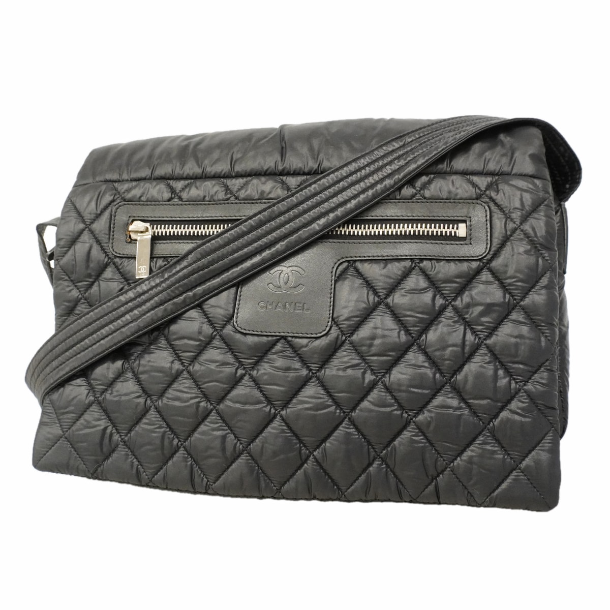 【6hc2380】シャネル ショルダーバッグ コココクーン ナイロン ブラック シルバー金具【中古】レディース