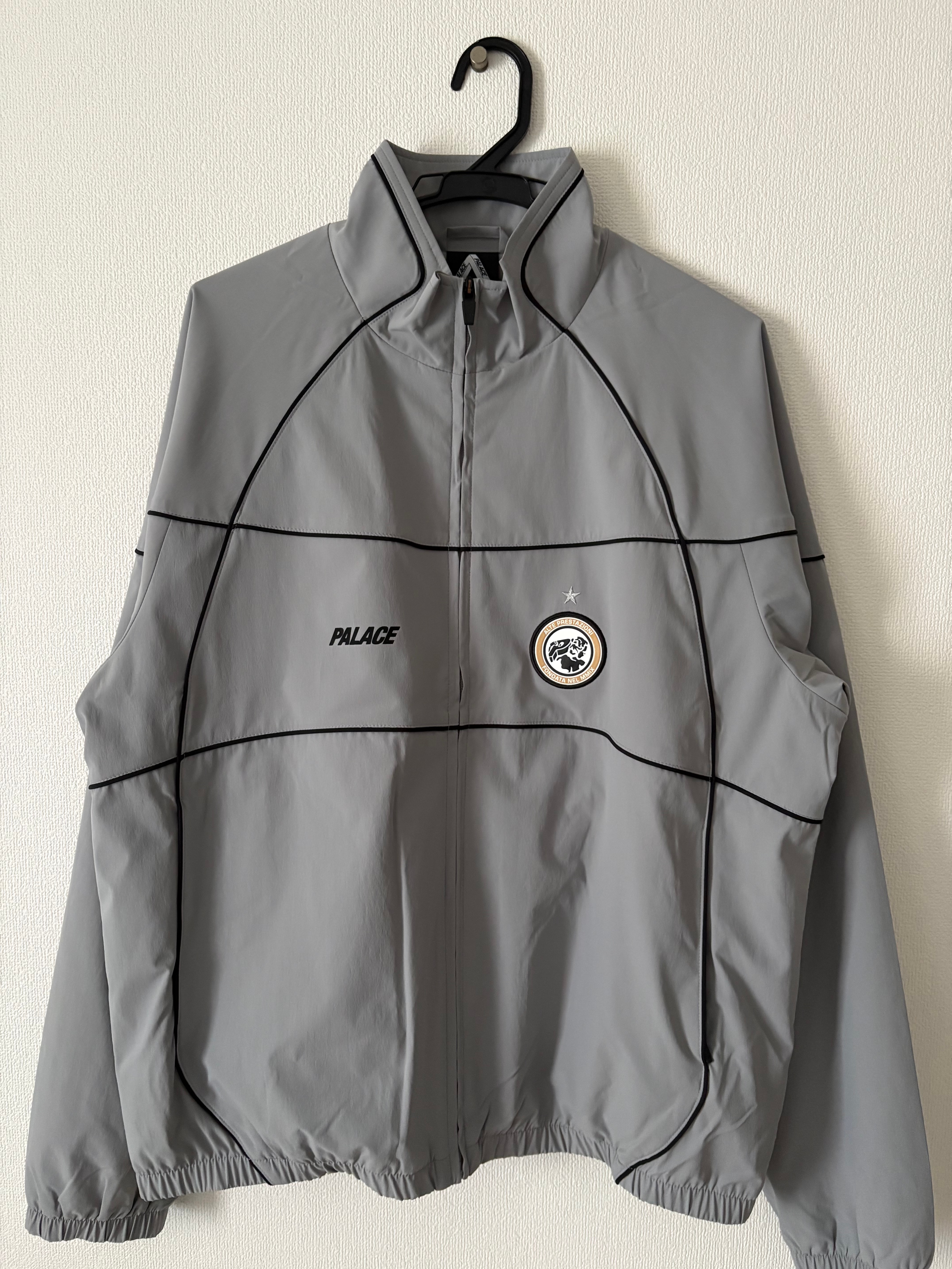 PALACE Pro Team Piped Shell Jacket "Grey"