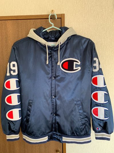 Supreme / Champion® Hooded Satin Varsity Jacket "navy"