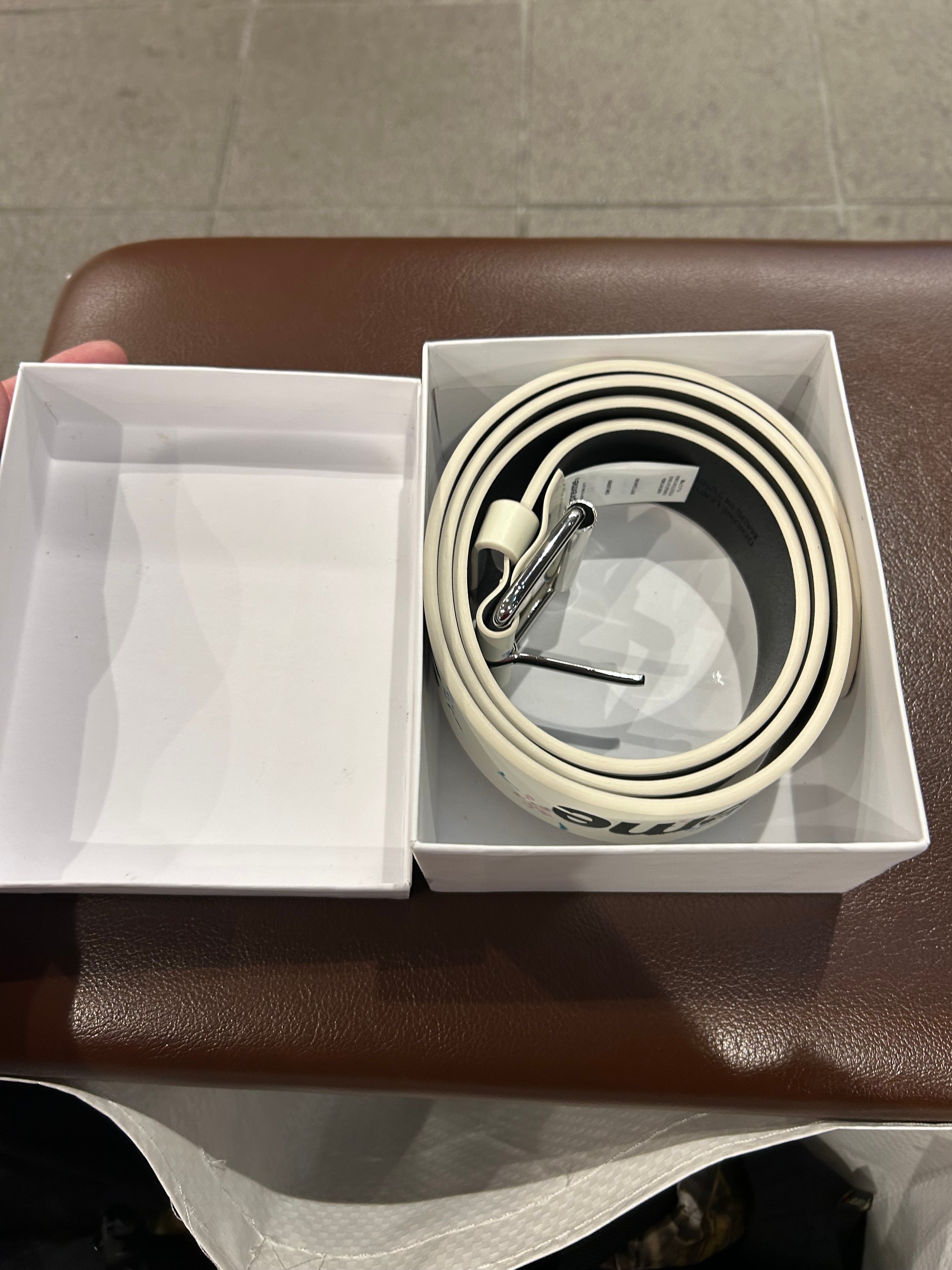 Supreme Repeat Leather Belt (25FW) "Floral"