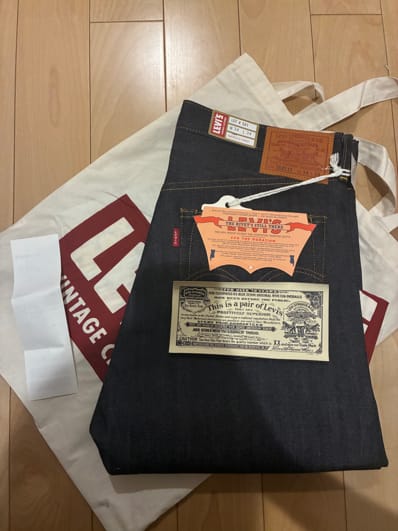 LEVI'S Vintage Clothing 1944 501 Jeans Rigid "Dark Indigo Blue"