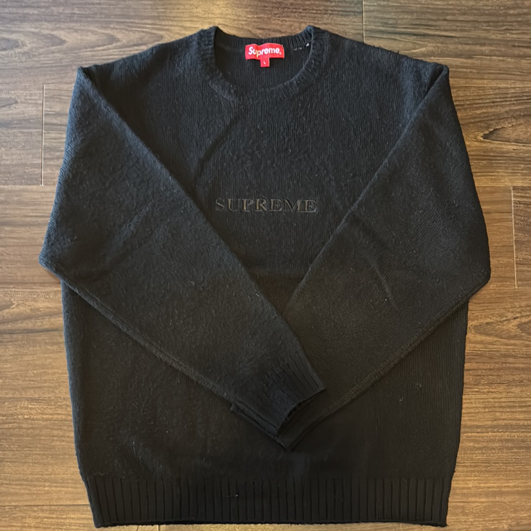 Supreme Pilled Sweater "Black"