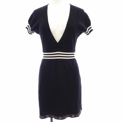 【ヴィンテージ】シャネル CHANEL IDENTFICATION P22871W03292 04P ワンピース