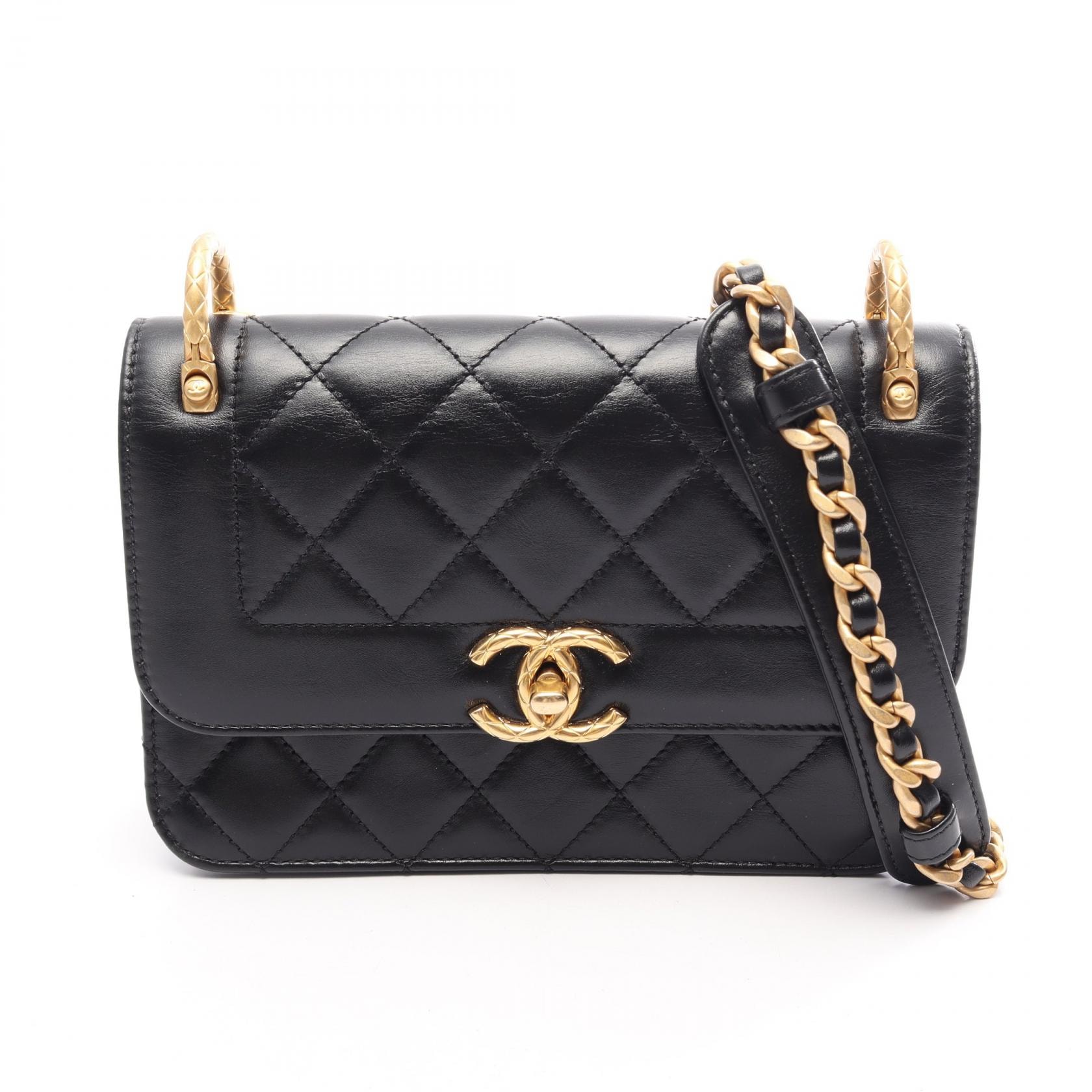 シャネル CHANEL マトラッセ スモールフラップ ショルダーバッグ バッグ レザー レディース ブラック系 【中古】