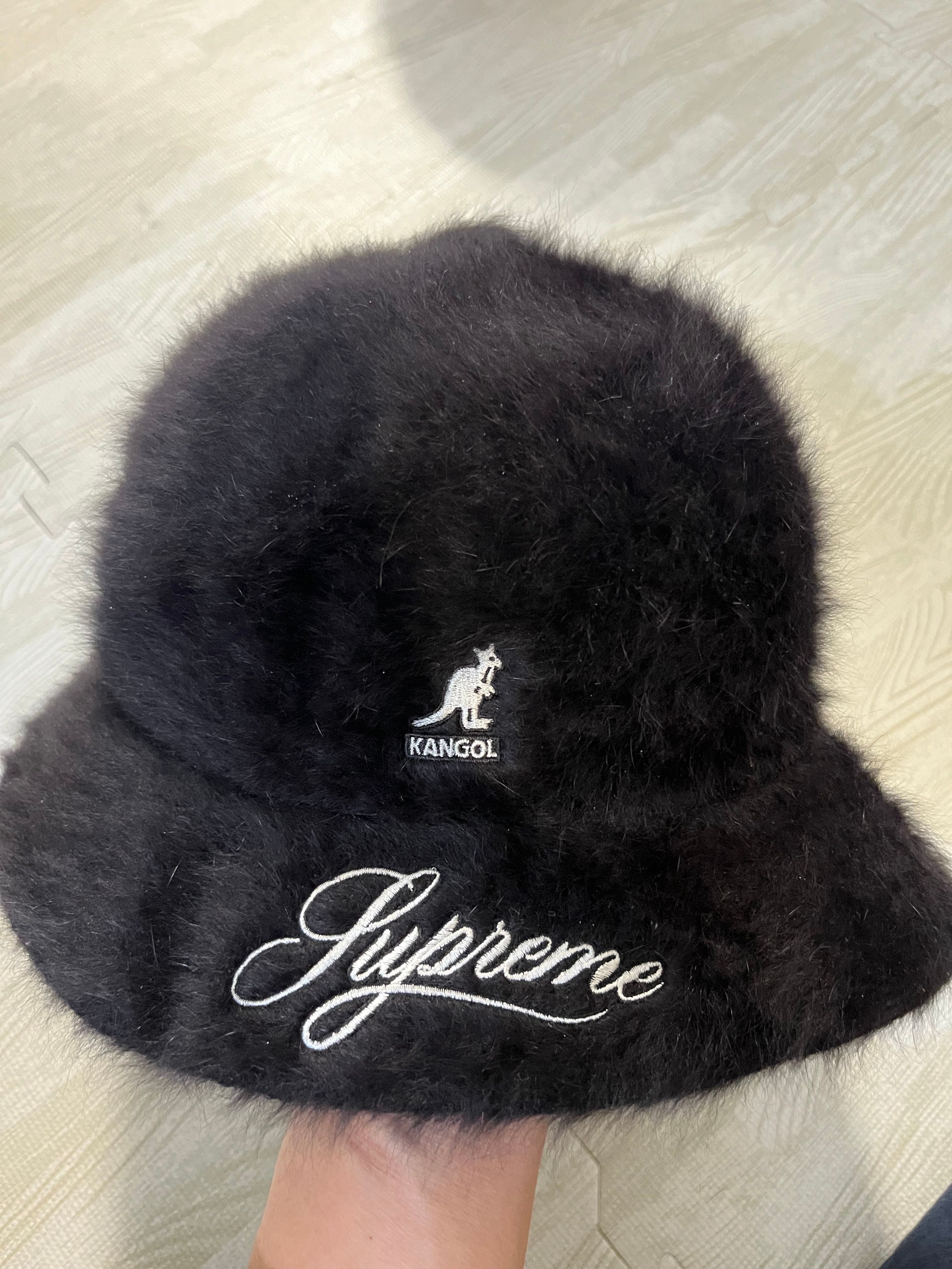 Supreme / Kangol Furgora Casual "Black"