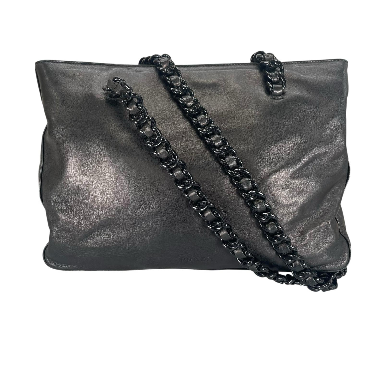 PRADA プラダ トートバッグ レザー ブラック レディース【中古】